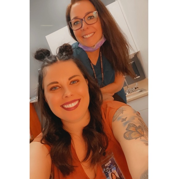 Meet your Posher 🍂🖤🫒 - Picture 15 of 17